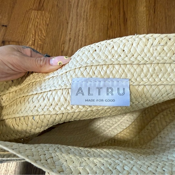 Altru Made For Good Bag - Picture 3 of 4